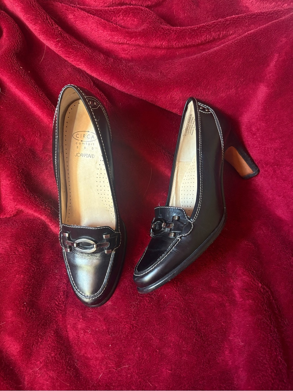 vintage black buckle heels